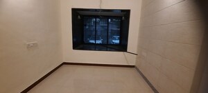 Room in 2 BHK Apartment at Andheri West – for Rent