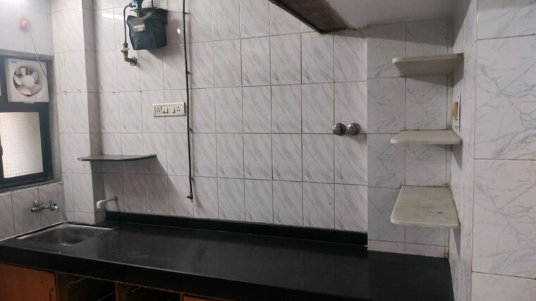 Bathroom, rutu-enclave 1 Bedroom 500 Sq.Ft. Apartment In Kasarvadavali Thane 10314326