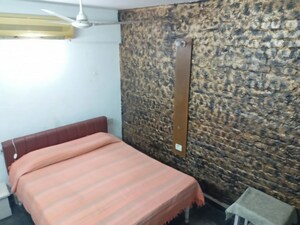 Bedroom in 4 BHK Apartment at Doordarshan Apartment, Sector 45 – for Rent