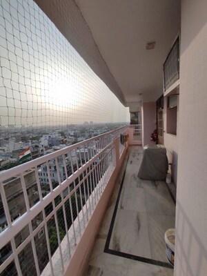 Balcony in 4 BHK Apartment at Doordarshan Apartment, Sector 45 – for Rent