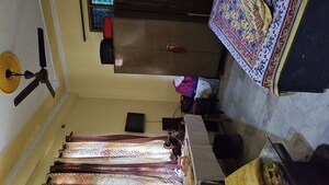 Furnished Amenities in 2.5 BHK Builder Floor at Kavi Nagar Block M – for Sale