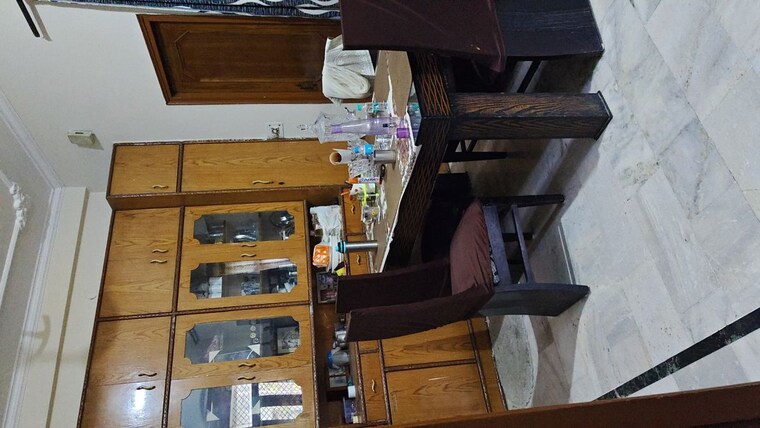 undefined, kavi nagar block m 2.5 Bedroom 1200 Sq.Ft. Builder Floor In Kavi Nagar Block M Ghaziabad 10314354