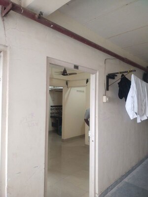  1 BHK Apartment at Kurla West – for Rent