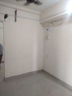 1 BHK + Pooja Room Apartment For Rent in Kurla West