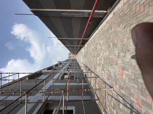 Balcony in  Showroom at Dlf Industrial Area – for Rent