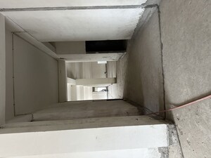 Kitchen in  Showroom at Dlf Industrial Area – for Rent