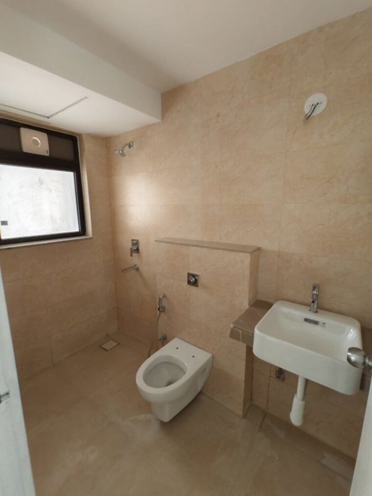Bathroom, runwal-bliss 3 Bedroom 1250 Sq.Ft. Apartment In Kanjurmarg East Mumbai 10313430