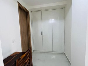 Furnished Amenities in 3 BHK Builder Floor at Sushant Lok Iii – for Rent