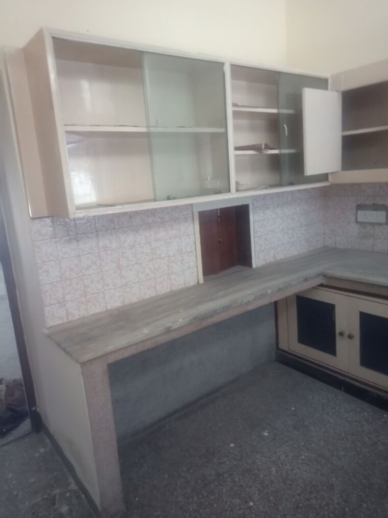 Kitchen, sector 34 4 Bedroom 360 Sq.Yd. Independent House In Sector 34 Chandigarh 10314377