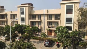 4 BHK Builder Floor For Sale in BPTP Parkland Pride, Sector 77