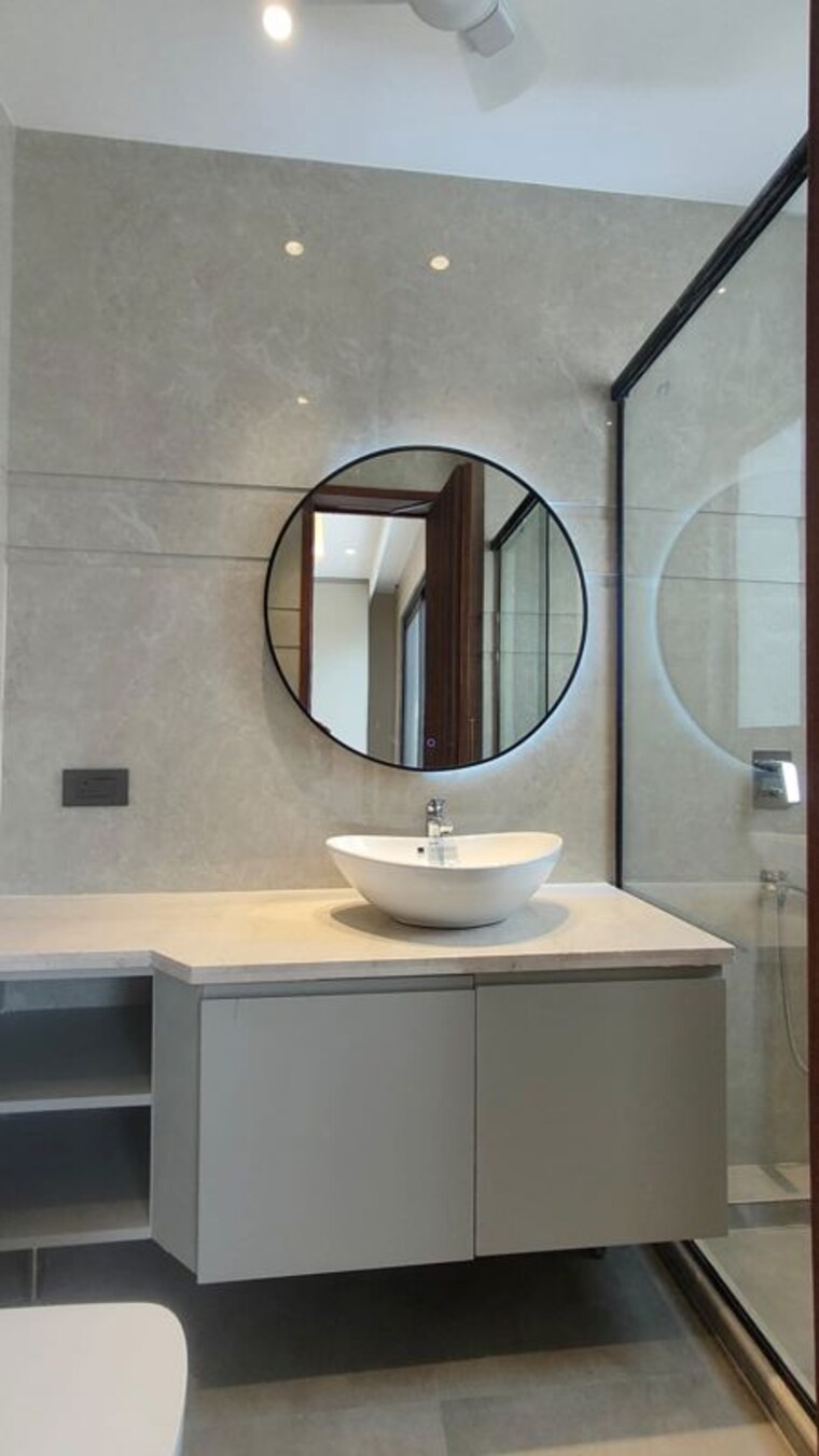 Bathroom, green-wood-city 3 Bedroom 2480 Sq.Ft. Builder Floor In Sector 45 Gurgaon 10314433