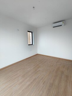 3 BHK + Extra Room Apartment For Rent in Runwal Bliss
