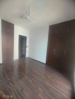 3.5 BHK Apartment For Rent in Microtek Greenburg, Sector 86