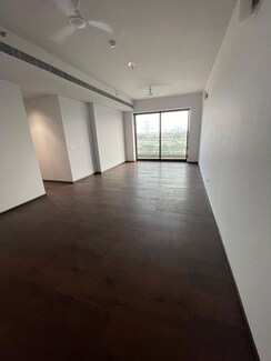 4 BHK + Servant Room Apartment For Sale in Godrej Air Sector 85