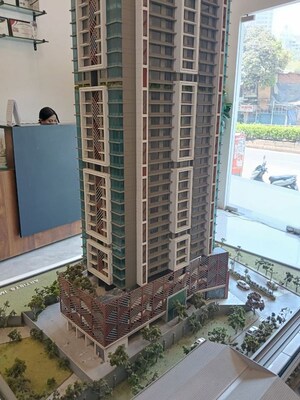  Showroom – Exterior View View at Goregaon East - for Sale