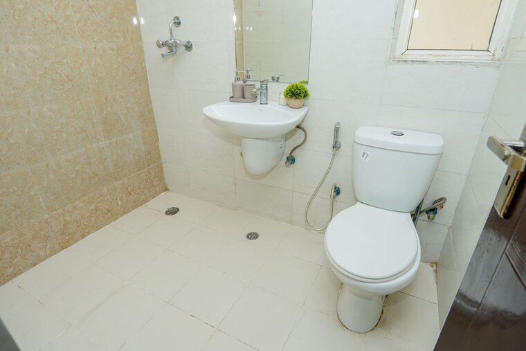 Bathroom, migsun-vilaasa 3.5 Bedroom 1375 Sq.Ft. Apartment In Eta Ii Greater Noida Greater Noida 10314461