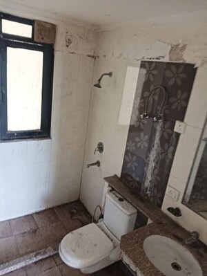 Bathroom in 3.5 BHK Apartment at Migsun Vilaasa, Eta Ii Greater Noida – for Sale