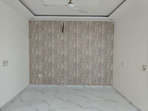 Room in 3 BHK Builder Floor at Dhakoli – for Sale