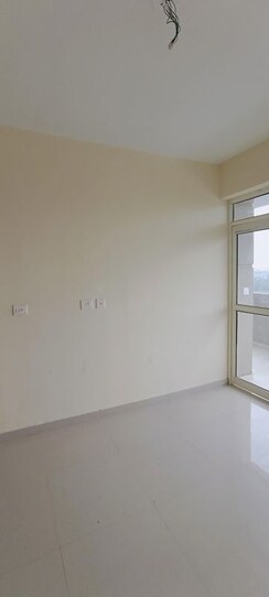 2 BHK Apartment For Rent in Pyramid Midtown
