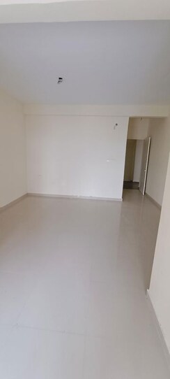 2 BHK Apartment For Rent in Pyramid Midtown