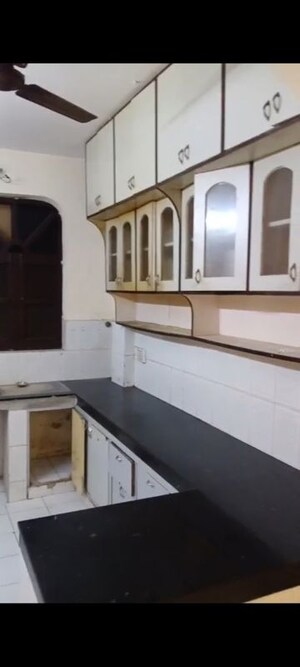 Kitchen in 1 BHK Villa at Jaipuria Plaza, Sector 26 – for Rent