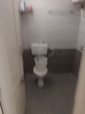 Bathroom in 1 RK Apartment at Krishna Residency Kadubeesanahalli, Kadubeesanahalli – for Rent