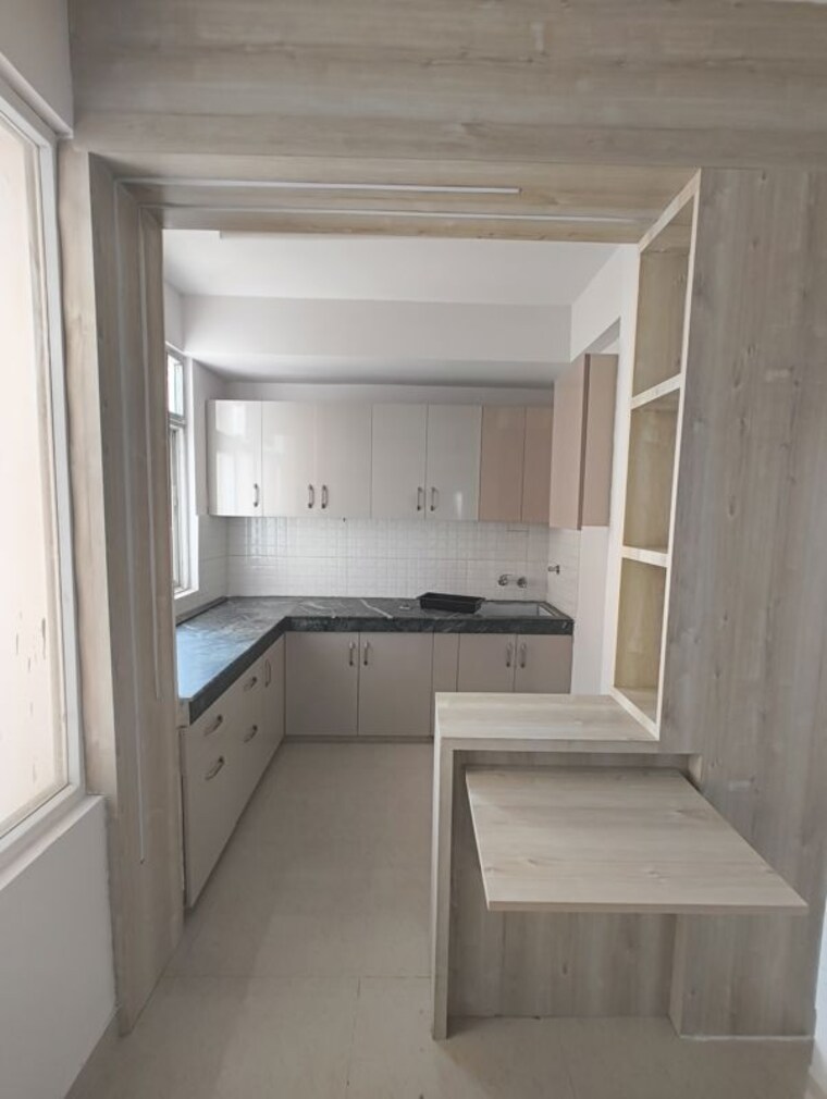 Kitchen, shree-vardhman-green-court 2 Bedroom 650 Sq.Ft. Apartment In Sector 90 Gurgaon 10314557