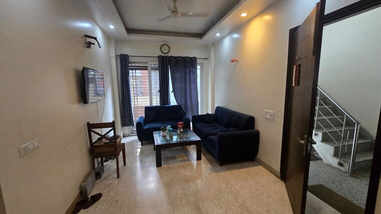 Living Room, sushant lok i 3 Bedroom 215 Sq.Yd. Builder Floor In Sushant Lok I Gurgaon 10314567
