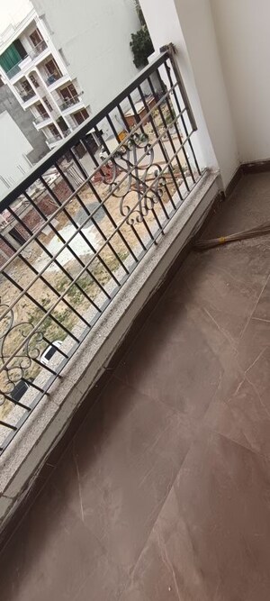 Balcony in 3 BHK Builder Floor at Puri Kohinoor, Sector 89 – for Sale