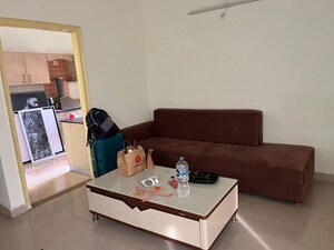2 BHK Apartment For Rent in Alaknanda Apartment Gomti Nagar, Gomti Nagar