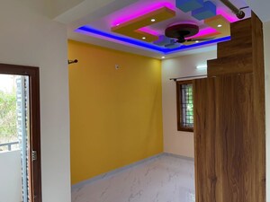Room in 2 BHK Apartment at Kr Puram – for Rent