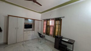 Living Room in 2 BHK Independent House at Gomti Nagar – for Rent