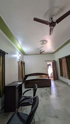 2 BHK + Store Room Independent House For Rent in Gomti Nagar