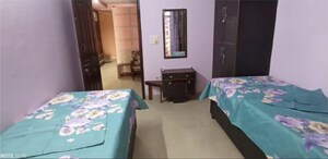 Bedroom in  Pg at MM House, Sector 73 – for Rent