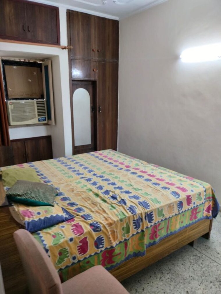Bedroom, rwa-jalvayu-vihar-noida 2 Bedroom 1000 Sq.Ft. Apartment In Sector 25 Noida 10314657