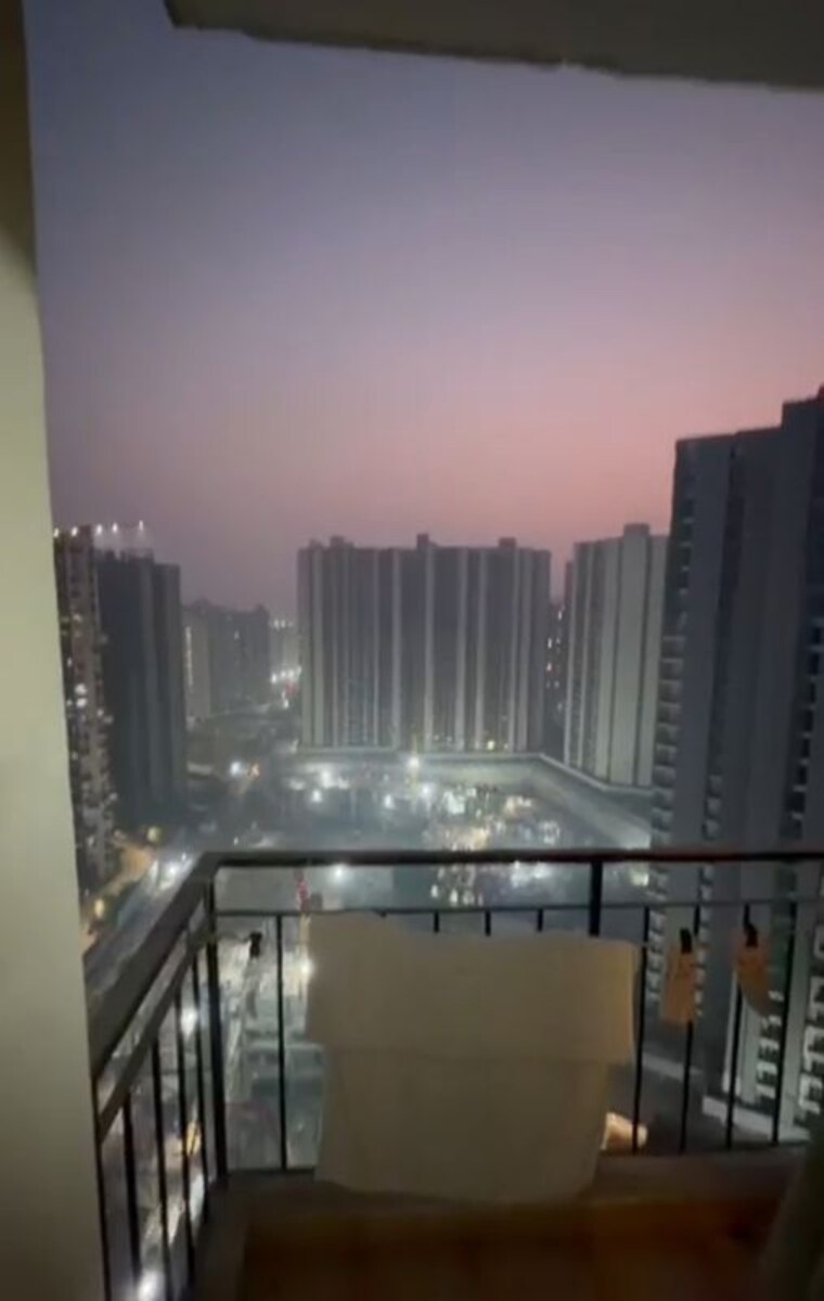 Exterior View, amrapali dream valley 2 Bedroom 900 Sq.Ft. Apartment In Amrapali Dream Valley Greater Noida 9979535