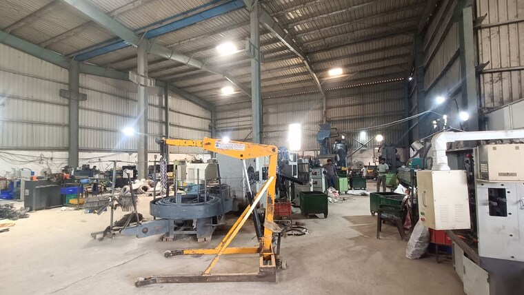 undefined, pali Commercial Warehouse 1000 Sq.Yd. In Pali Faridabad 10314668