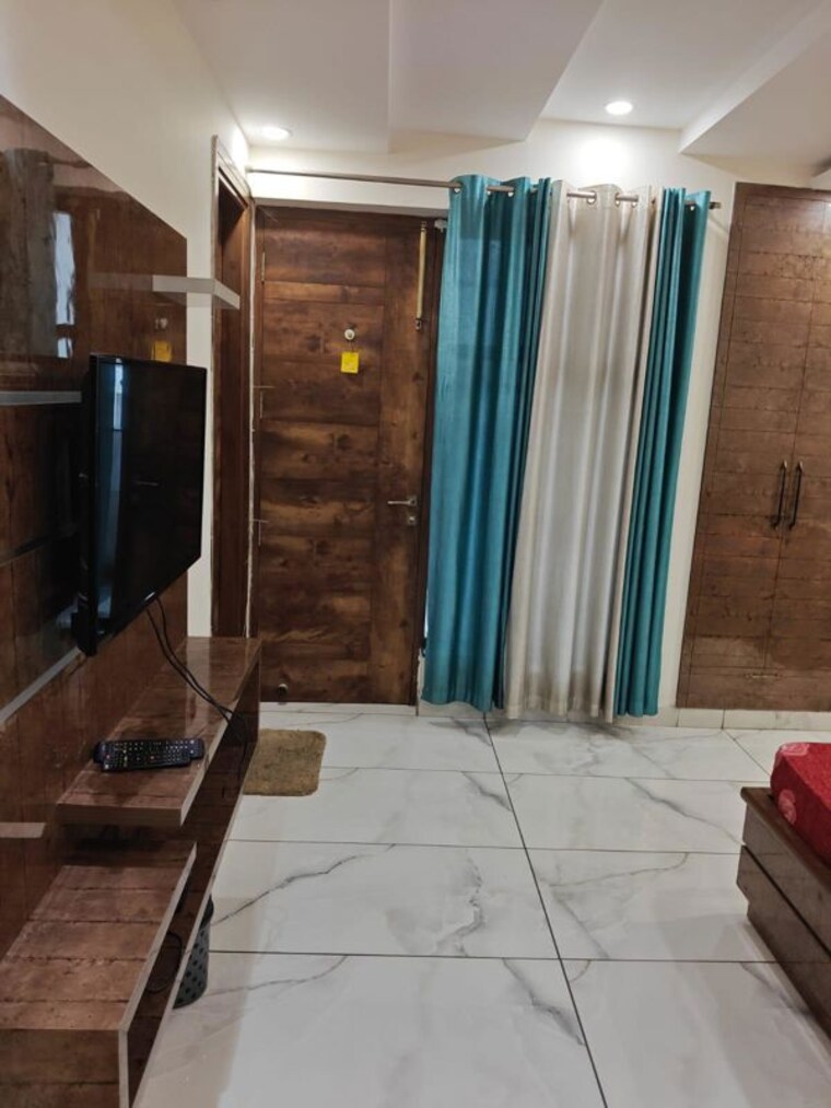 Balcony, sector 11 4 Bedroom 162 Sq.Mt. Villa In Sector 11 Noida 10314660