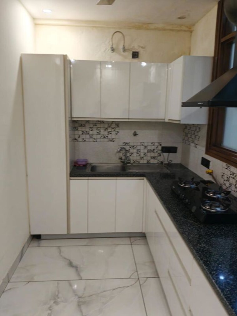 Kitchen, sector 11 4 Bedroom 162 Sq.Mt. Villa In Sector 11 Noida 10314660