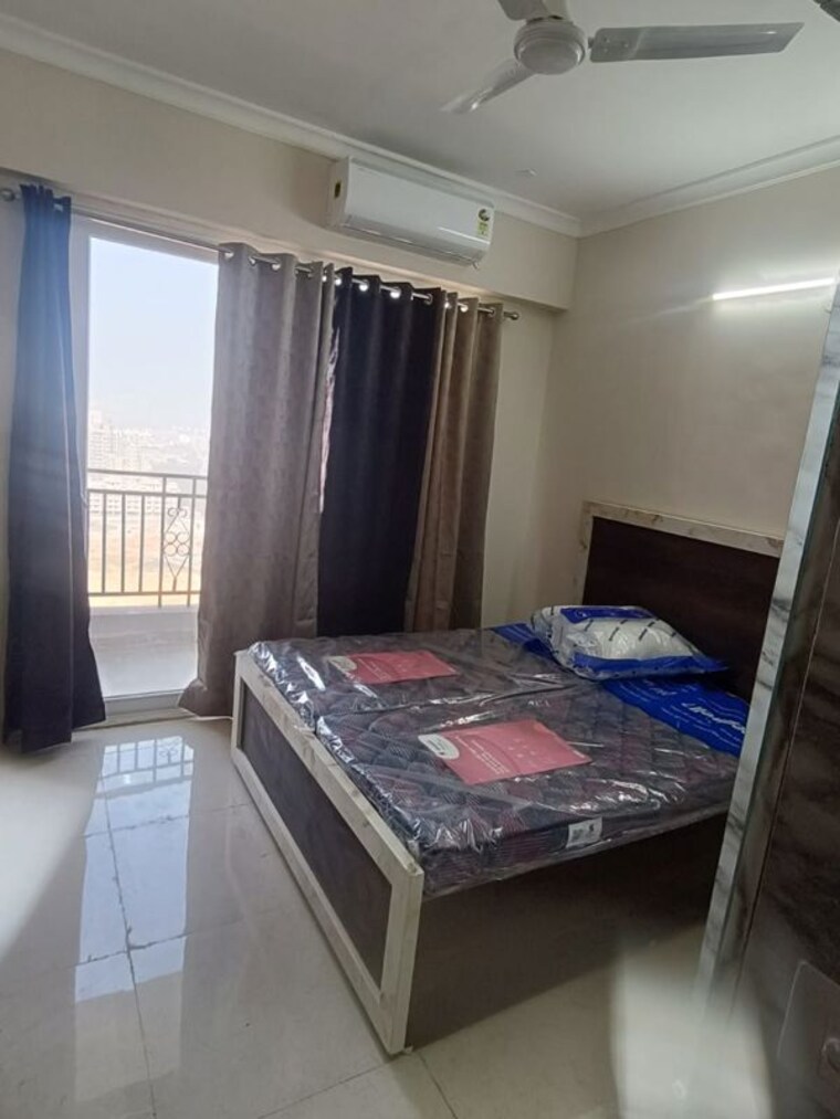 Bedroom, signature-global-city-63a 2 Bedroom 1000 Sq.Ft. Apartment In Sector 63a Gurgaon 10314671