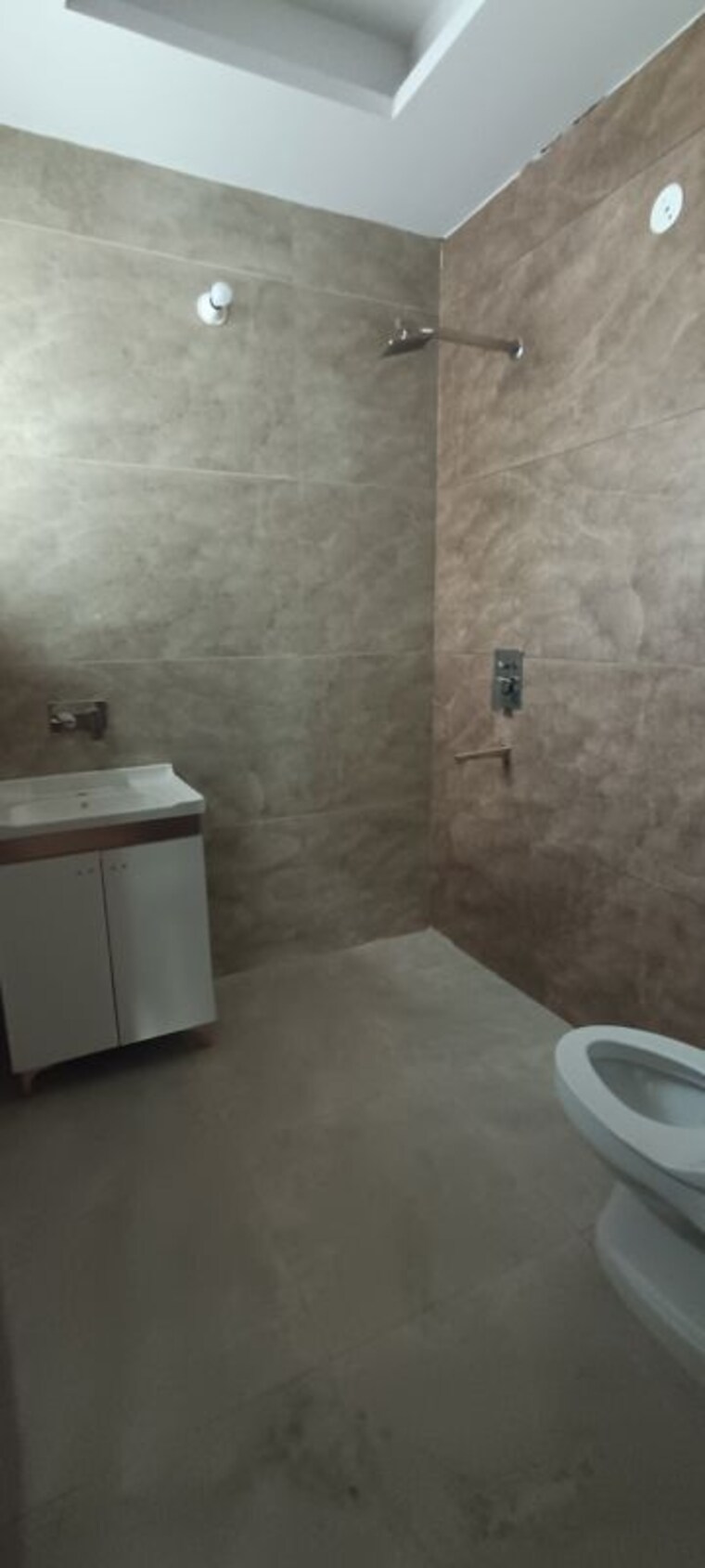 Bathroom, bp-homes 3 Bedroom 250 Sq.Yd. Builder Floor In Sector 85 Faridabad 10314673