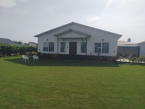 3 BHK Independent House For Rent in Sector 137