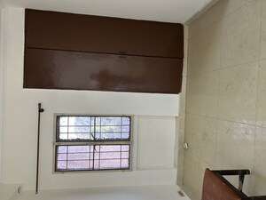 Room in 2 BHK Apartment at RWA Jalvayu Vihar, Sector 25 – for Sale