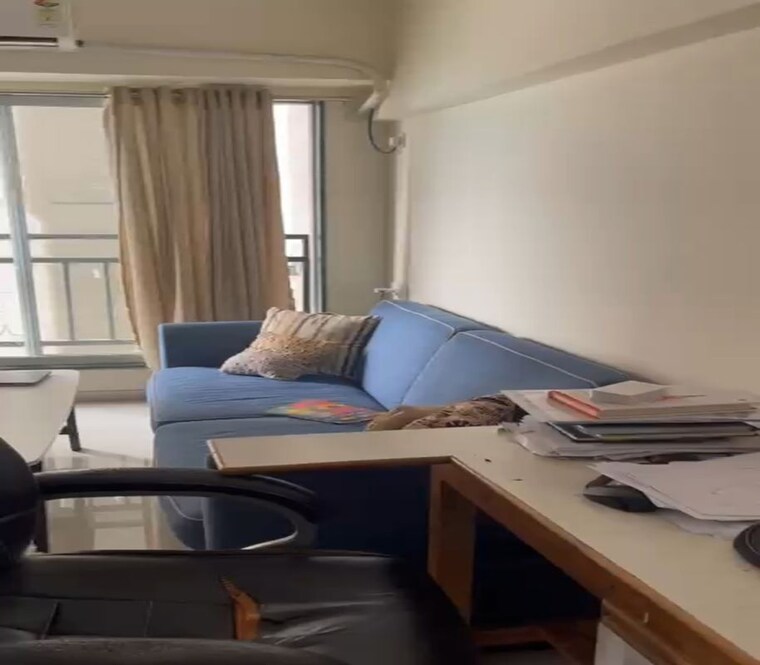 Living Room, dadar east 1 Bedroom 500 Sq.Ft. Apartment In Dadar East Mumbai 10314687