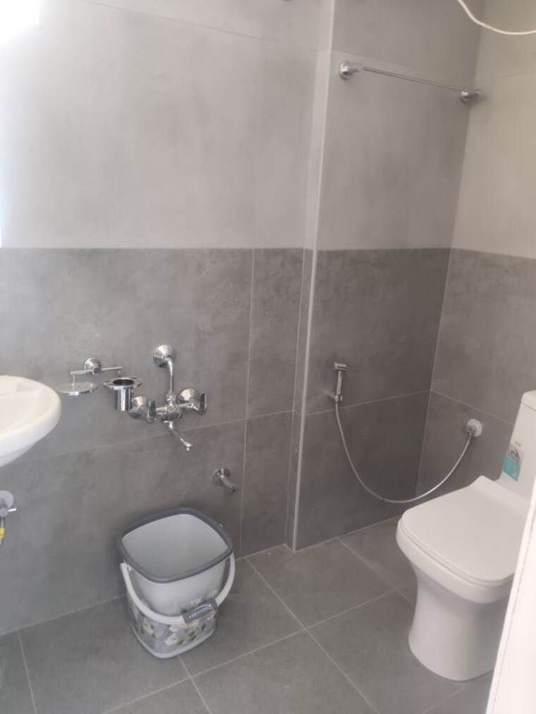 Bathroom, sri-sai-residency-kadubeesanahalli 1 Bedroom 600 Sq.Ft. Apartment In Kadubeesanahalli Bangalore 10314718