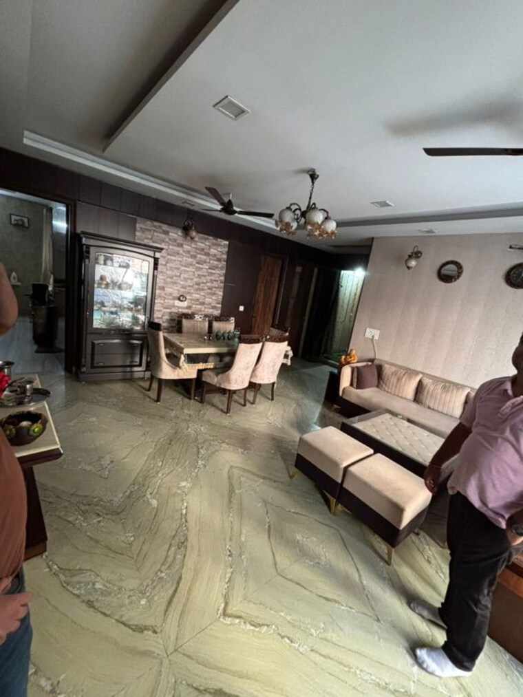 Team Area, achievers-gardenia-floors 5 Bedroom 2500 Sq.Ft. Builder Floor In Sector 49 Faridabad 10314720