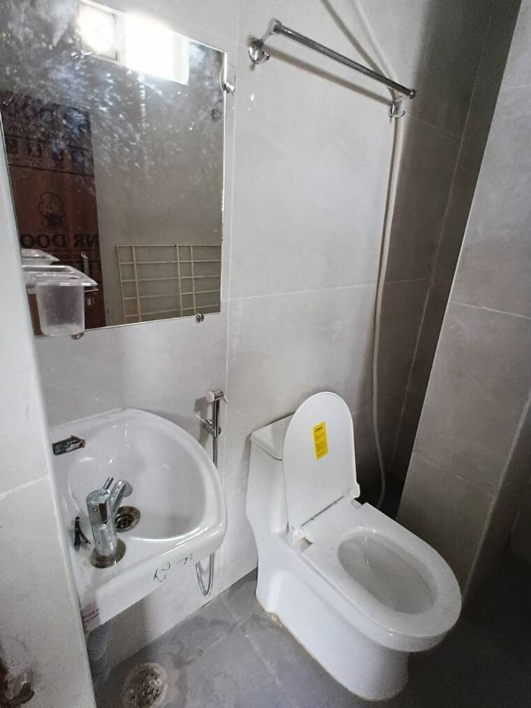 Bathroom, banjara hills Pg For Boys & Girls In Banjara Hills 10314728