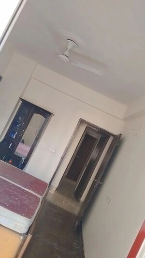 Furnished Amenities in 2 BHK Apartment at Amrapali La Galleria, Tech Zone 4 Greater Noida – for Rent