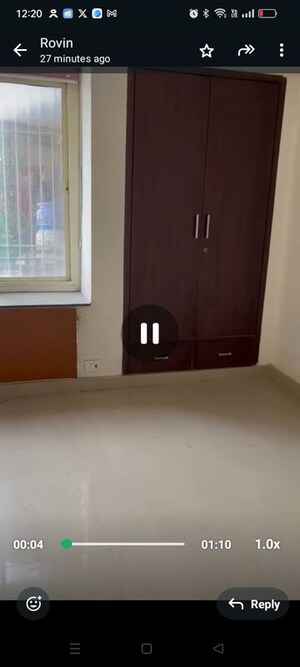 Room in 3 BHK Apartment at Jal Vayu Vihar Noida, Sector 21 – for Sale