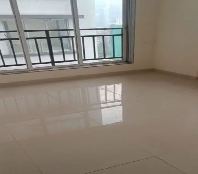 Room, dadar east 2 Bedroom 725 Sq.Ft. Apartment In Dadar East Mumbai 10314862